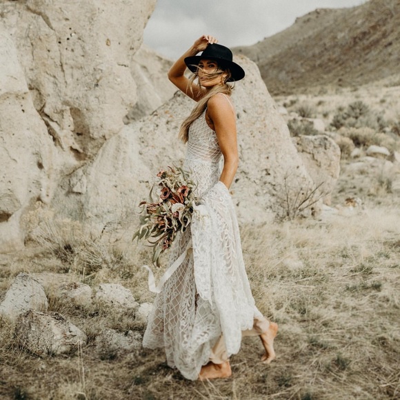 Wtoo by Waters Delphinia Gown - Picture 6 of 8